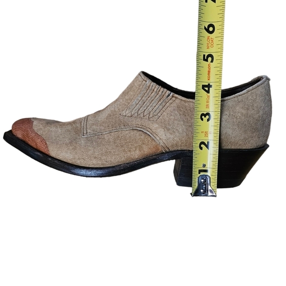 NOCONA BOOTS Women's Tan Suede Pointed Snake Toe Stacked Heel Western Ankle Boot - Picture 12 of 16